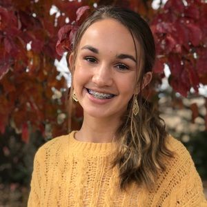 Meet your Posher, Claire